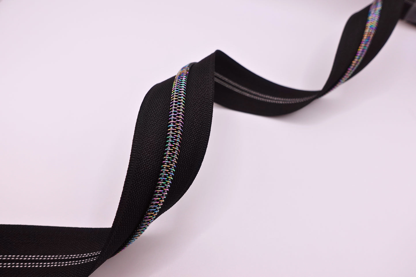 Black Rainbow Anodized Teeth Zipper Tape # 5 Zipper (1 Meter)