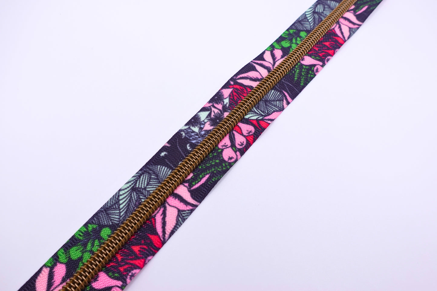 Pink Florals Zipper Tape # 5 Zipper (1 Meter)
