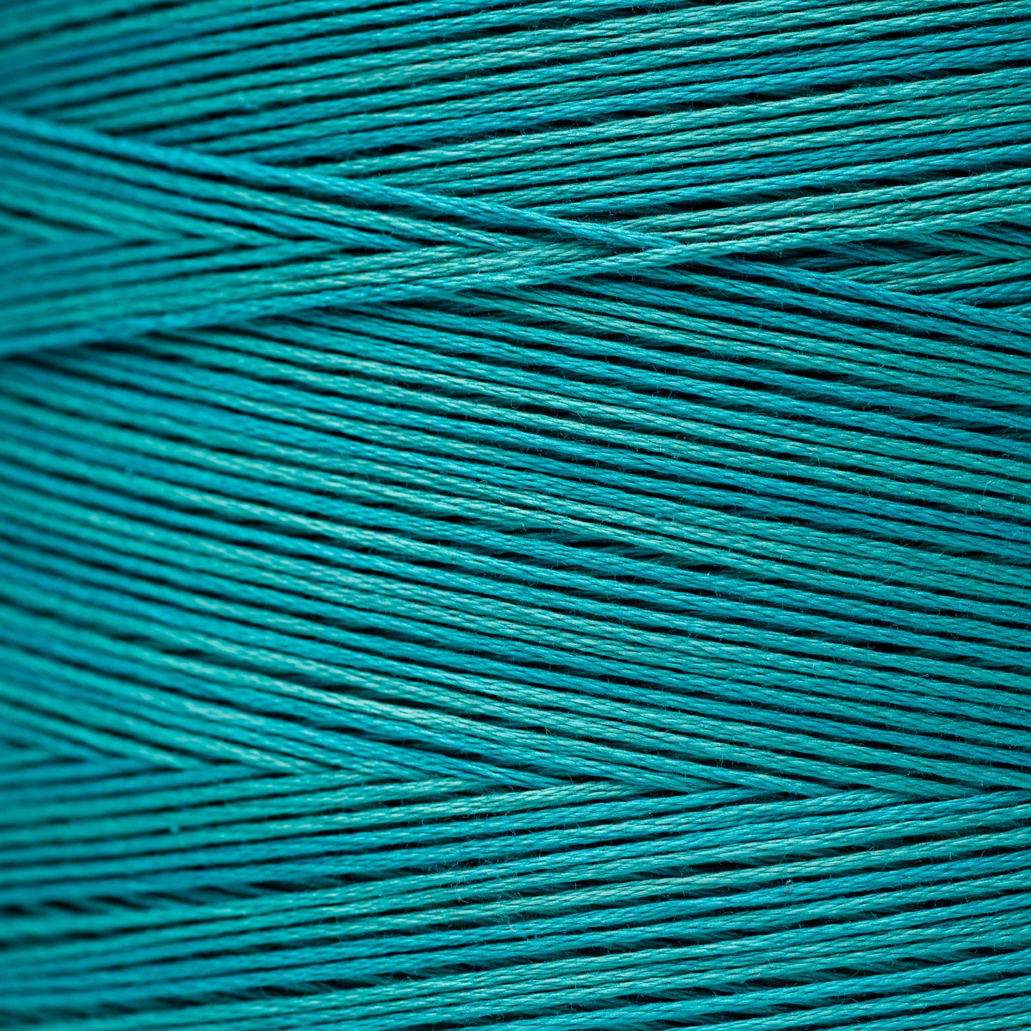 2135 Turquoise - Weeks Dye Works 6-Strand Floss