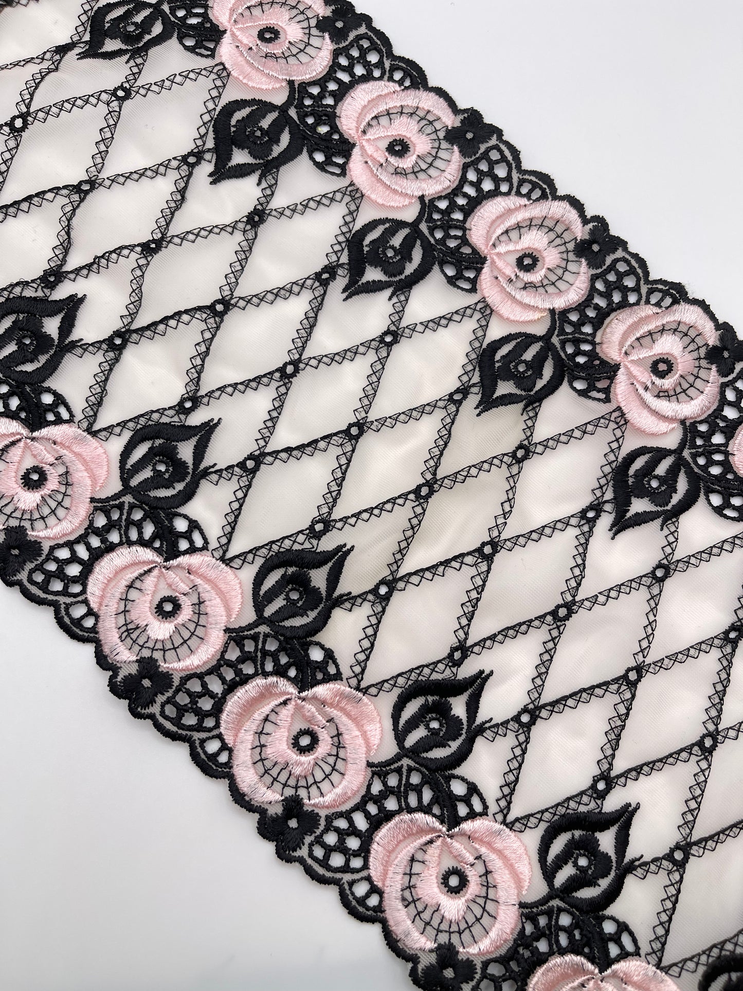 Black Pink Roses - 1 Meter Embroidered Tulle Lace