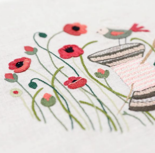 Bobine coquelicots - Kit Broderie - Un chat dans l'aiguille