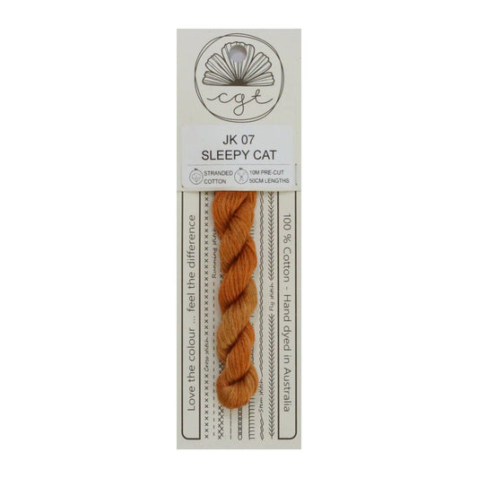 JK07 Sleepy Cat - Fils à broder pré-coupés Mouliné - Cottage Garden Threads